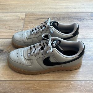 Nike Grey Air Force 1 Leather Sneakers